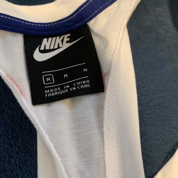 NIKE SHIRT - Picture 2 of 2